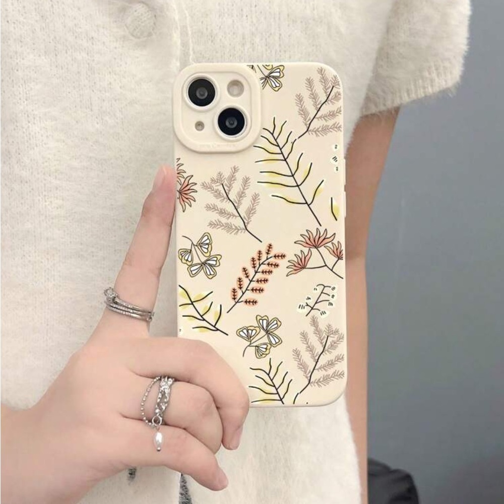 ⚠️Clearance iPhone 14 Pro/Pro Max Beige Leaf Pattern Phone Case - Picture 2 of 4